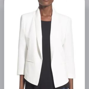 MURAL White Ivory Blazer-NWT-Size Small